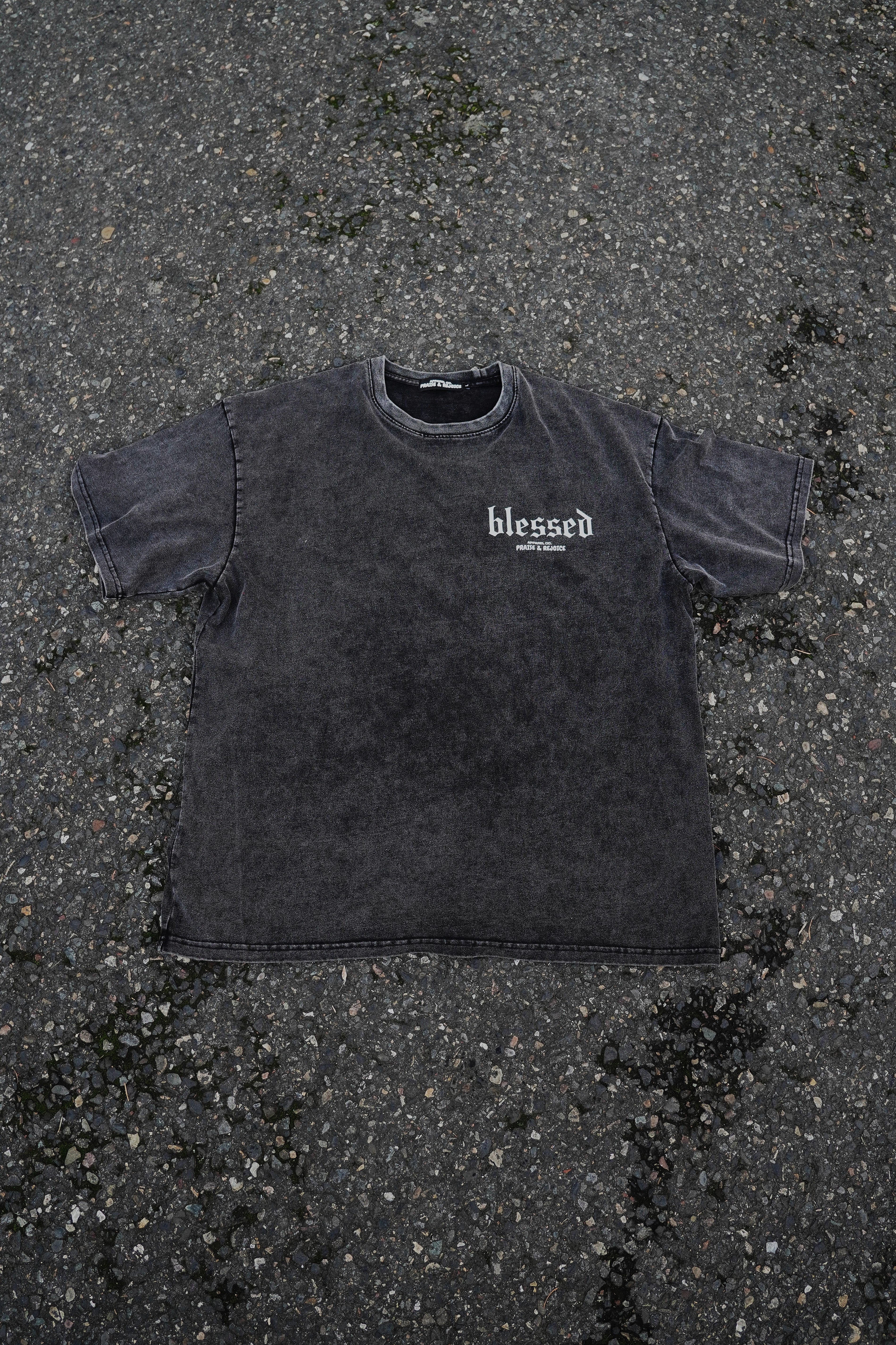 Blessed acid washed T-Shirt